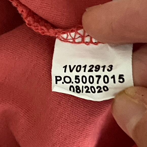 VINEYARD VINES Tailgate TSHIRT FOOTBALL GRILL CORNHOLE WHALE‎ Cotton Medium - Picture 6 of 7